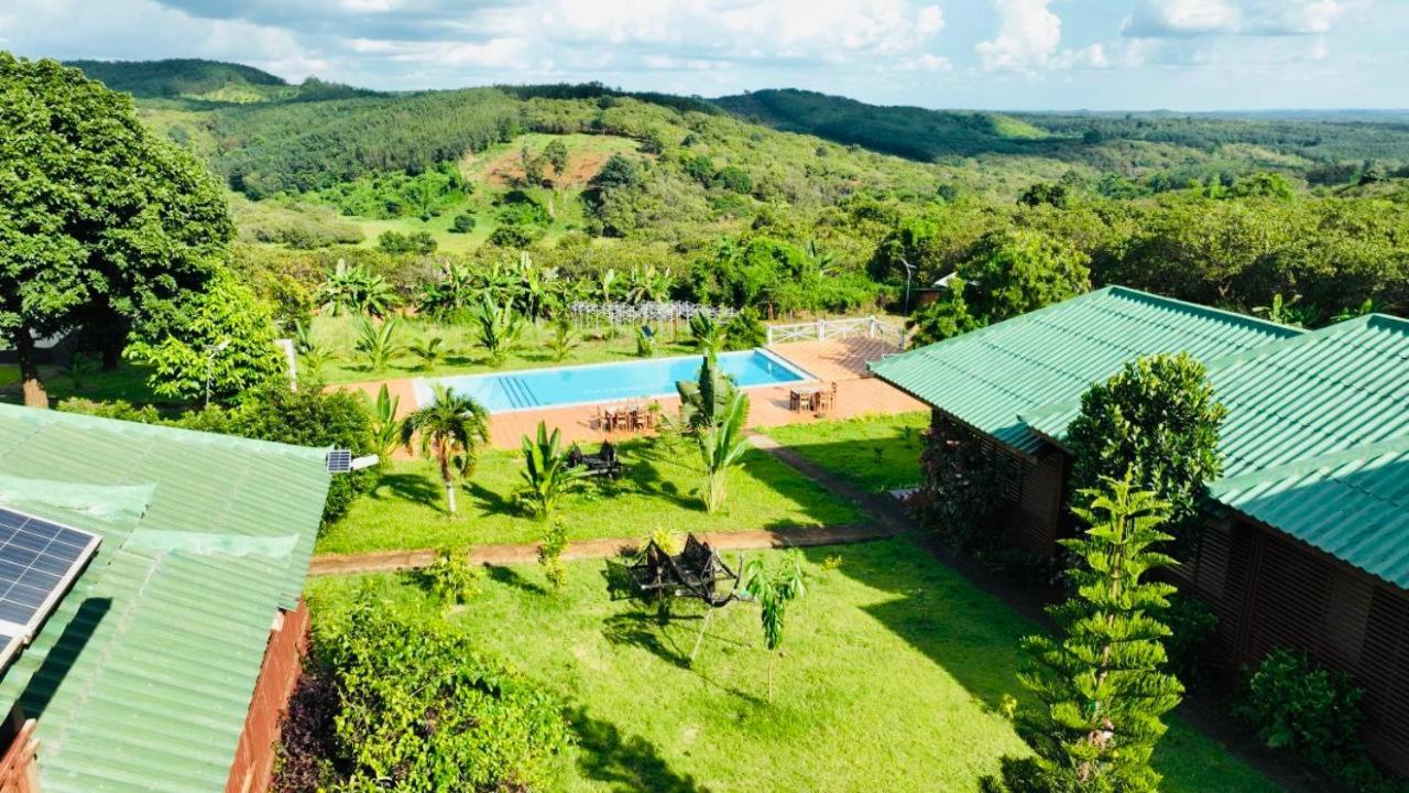 Ratanakiri Paradise Hotel & Restaurant Banlung Экстерьер фото