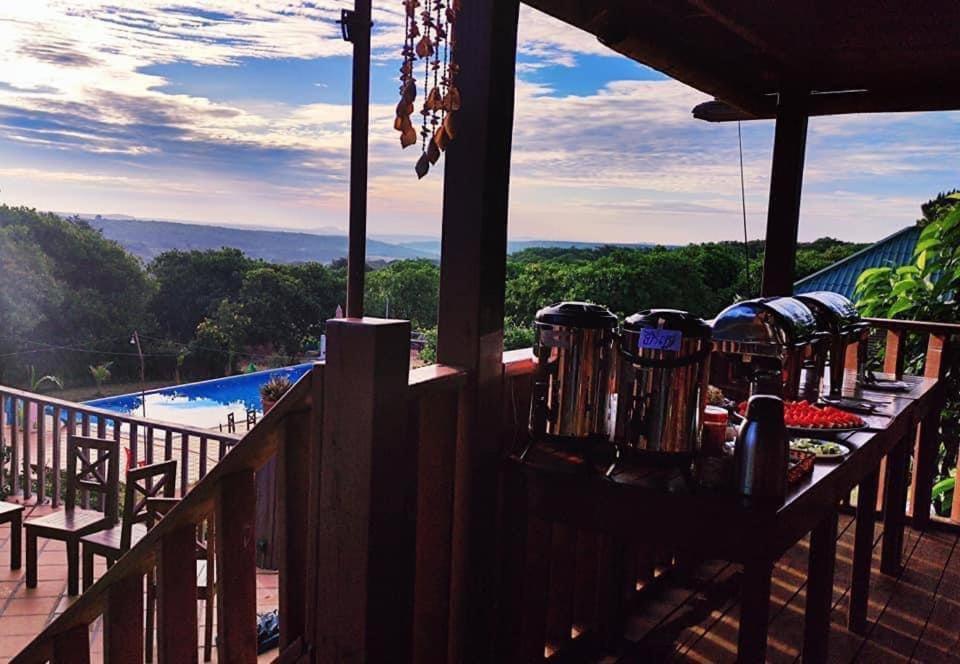 Ratanakiri Paradise Hotel & Restaurant Banlung Экстерьер фото