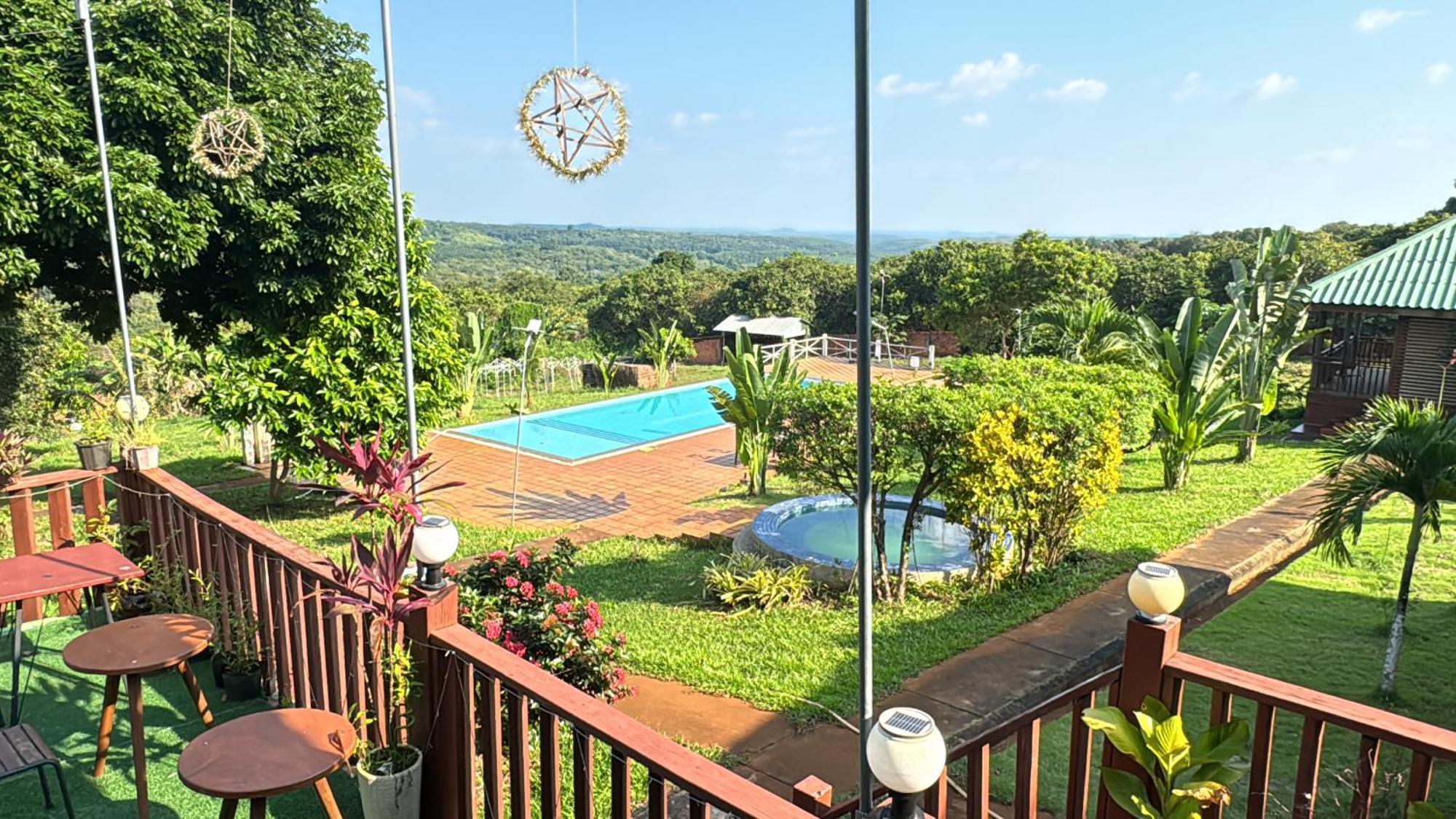 Ratanakiri Paradise Hotel & Restaurant Banlung Экстерьер фото