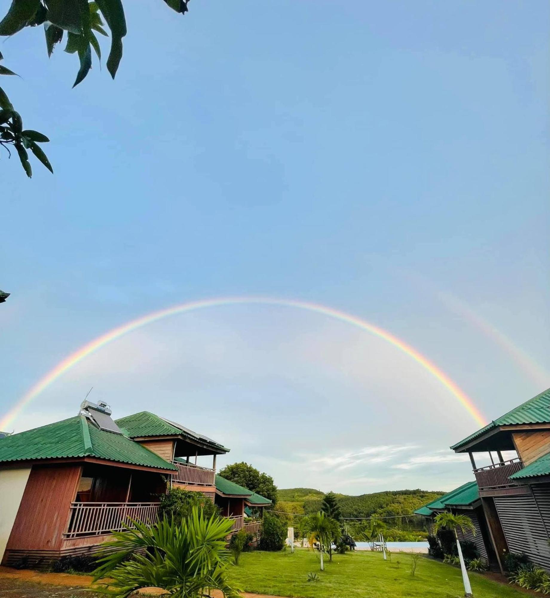 Ratanakiri Paradise Hotel & Restaurant Banlung Экстерьер фото
