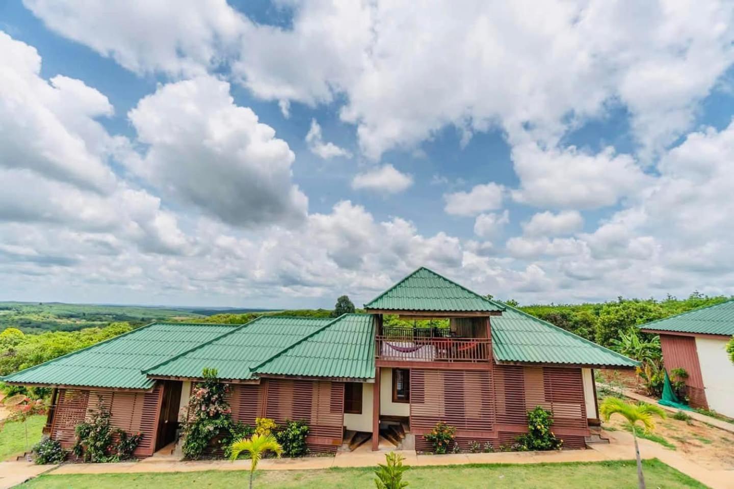 Ratanakiri Paradise Hotel & Restaurant Banlung Экстерьер фото