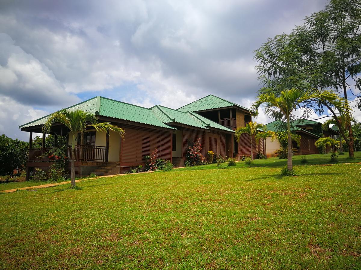Ratanakiri Paradise Hotel & Restaurant Banlung Экстерьер фото
