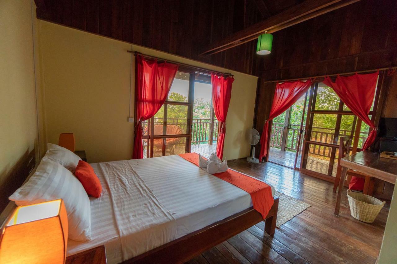 Ratanakiri Paradise Hotel & Restaurant Banlung Экстерьер фото